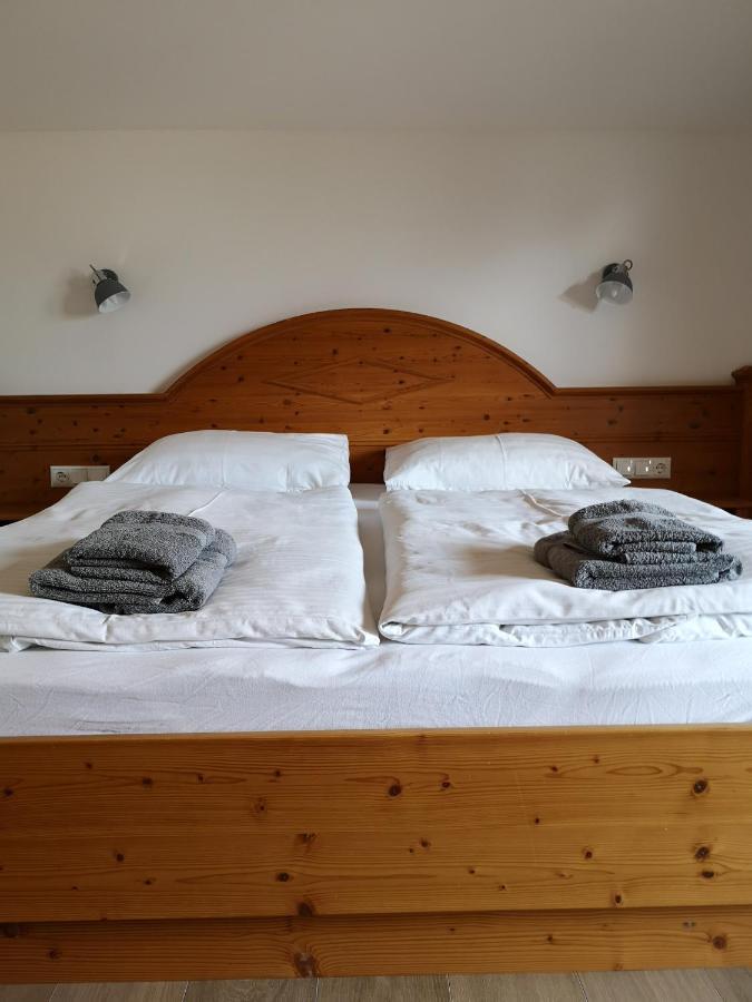 Haus Grugger Appartements バート・ホーフガシュタイン エクステリア 写真
