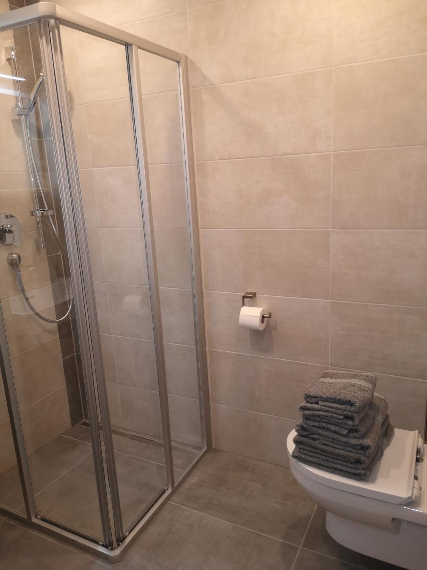 Haus Grugger Appartements バート・ホーフガシュタイン エクステリア 写真